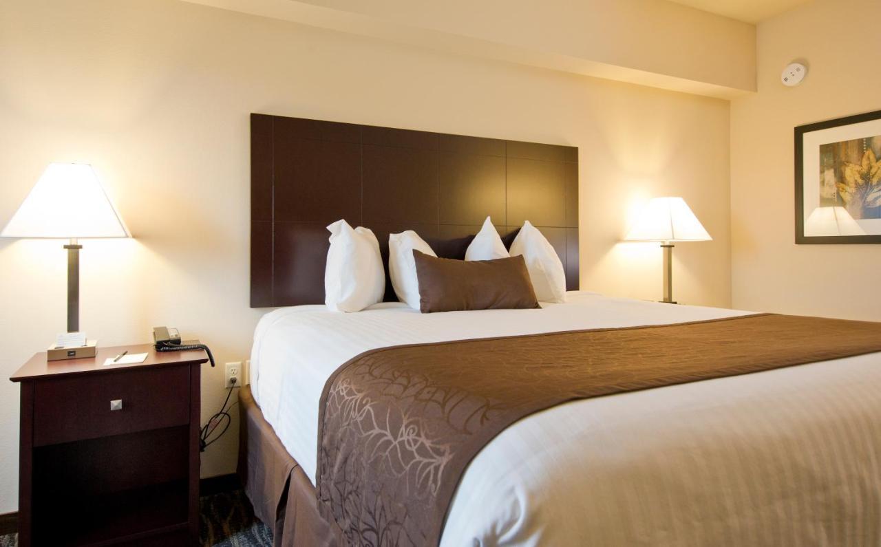 Cobblestone Inn & Suites - Boone Екстер'єр фото